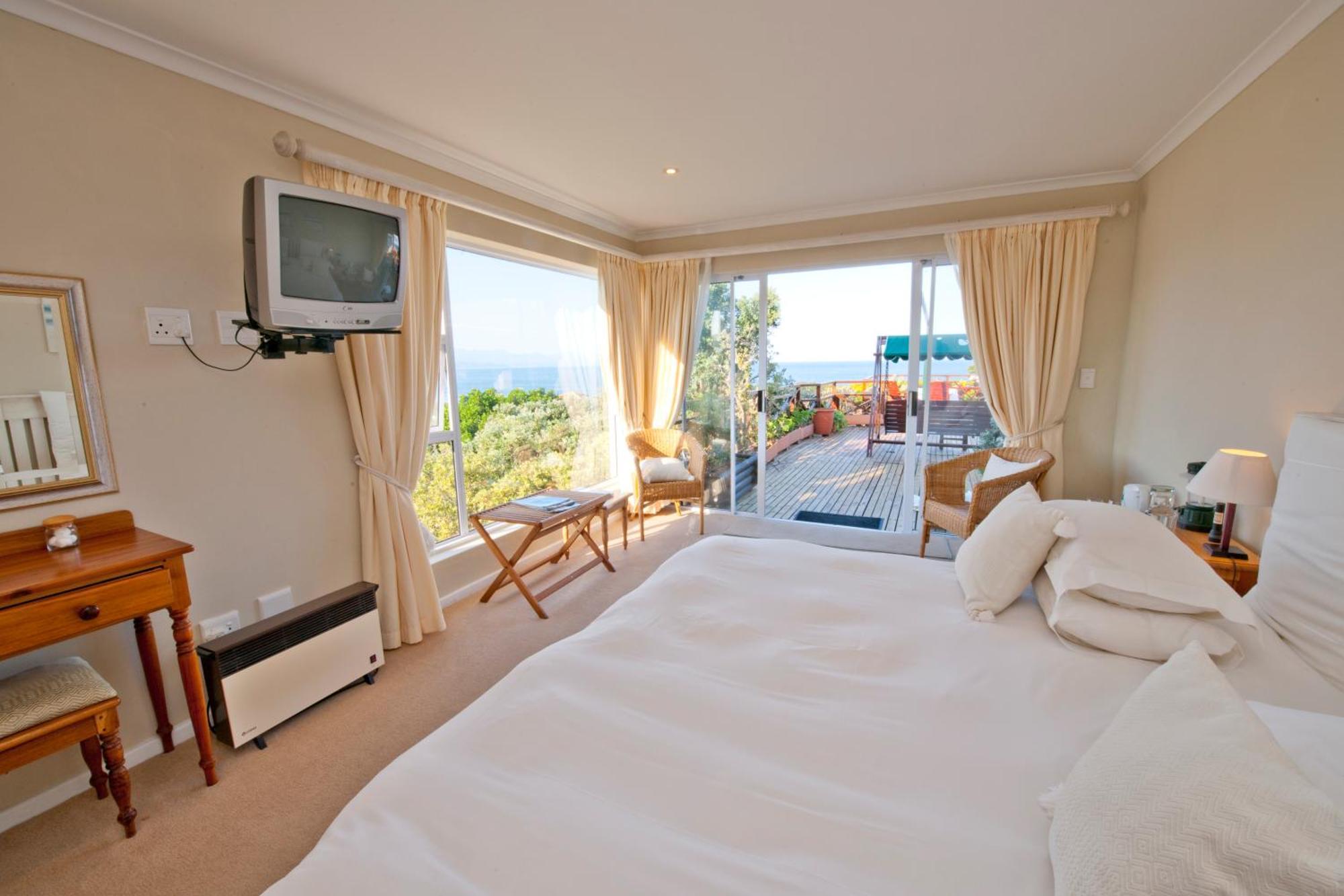 Dolphins' Playground Beachfront B&B Plettenberg Bay Exterior foto