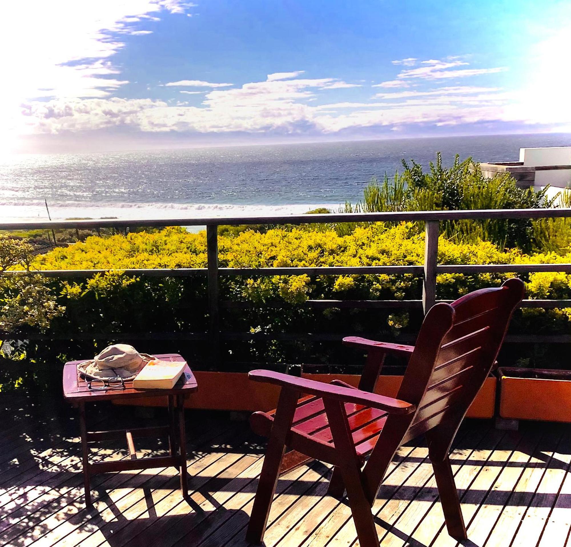 Dolphins' Playground Beachfront B&B Plettenberg Bay Exterior foto